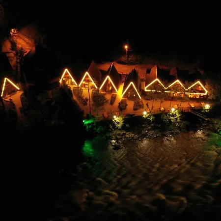 Tanura Bungalows Camlihemsin Exterior photo